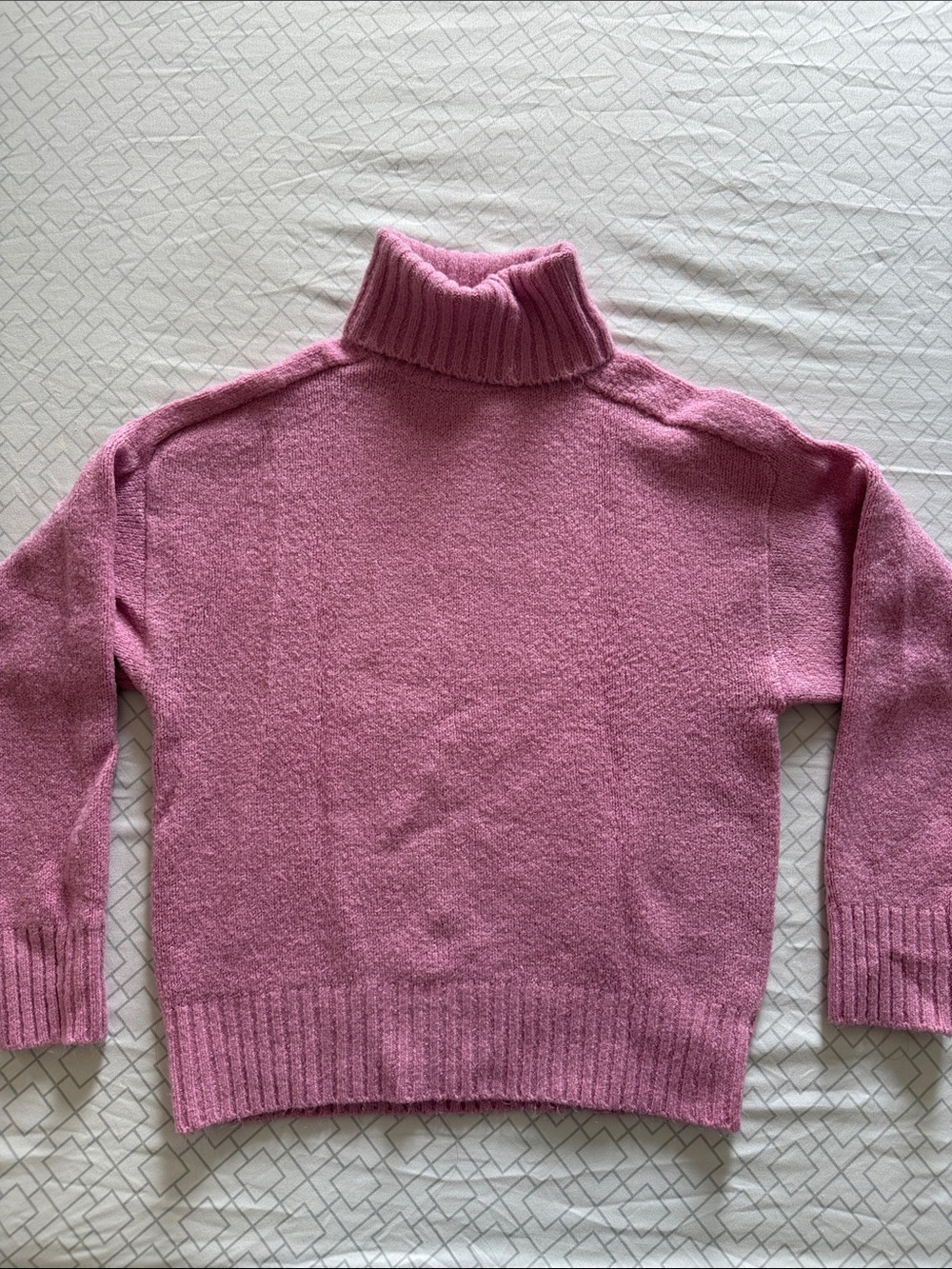 Forever 21 Mauve Pink Turtleneck Sweater